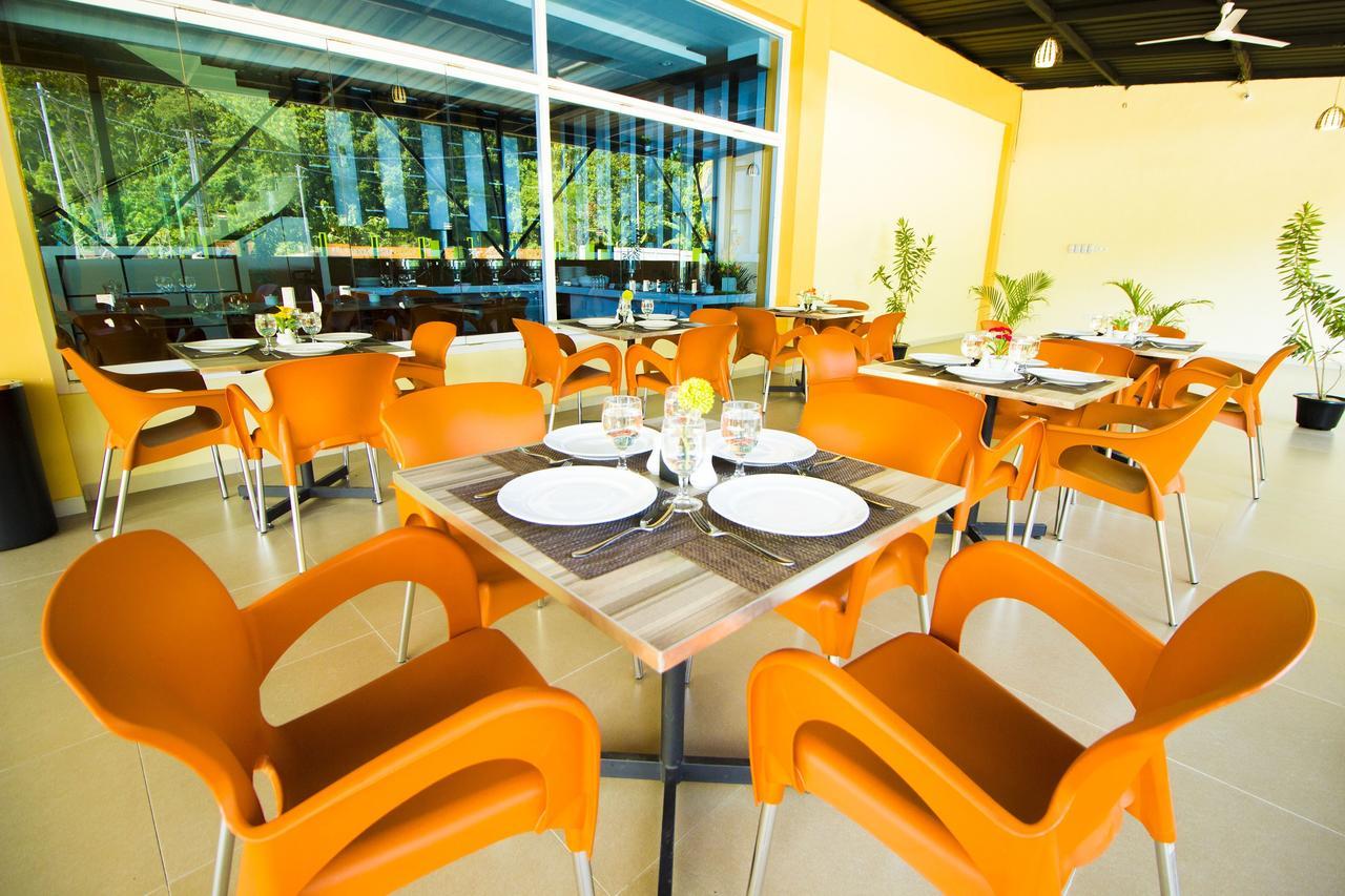 Hannah Hotel Syariah Painan Dış mekan fotoğraf
